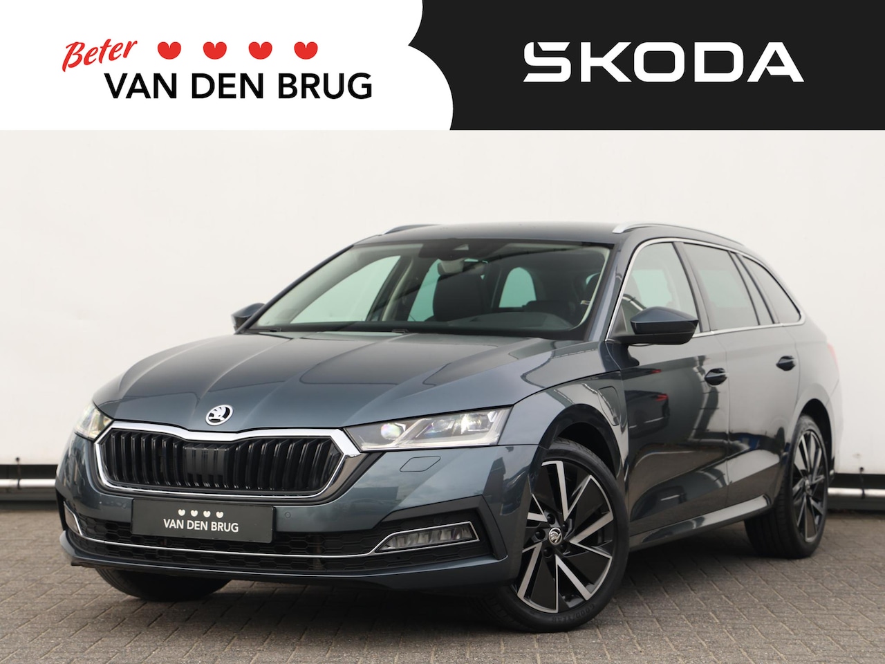 Skoda Octavia Combi - 1.4 TSI iV PHEV Style 204 pk | Navigatie | Camera | Keyless | Side Assist | Stoelverwarmin - AutoWereld.nl