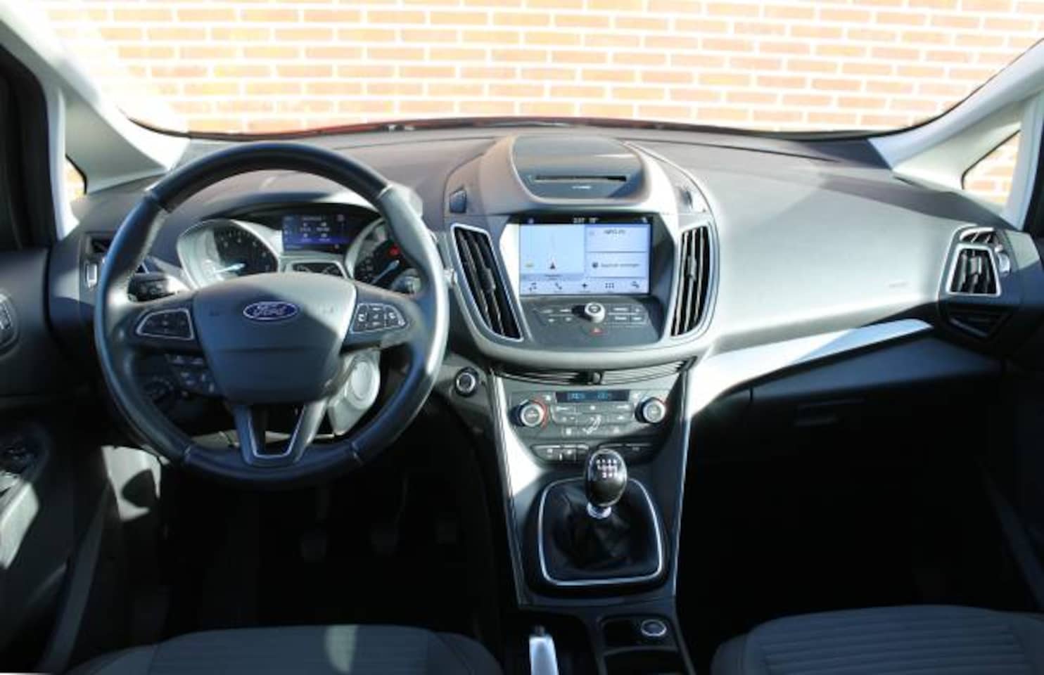 Ford Grand C-Max - 1.0 EcoBoost 125pk Titanium