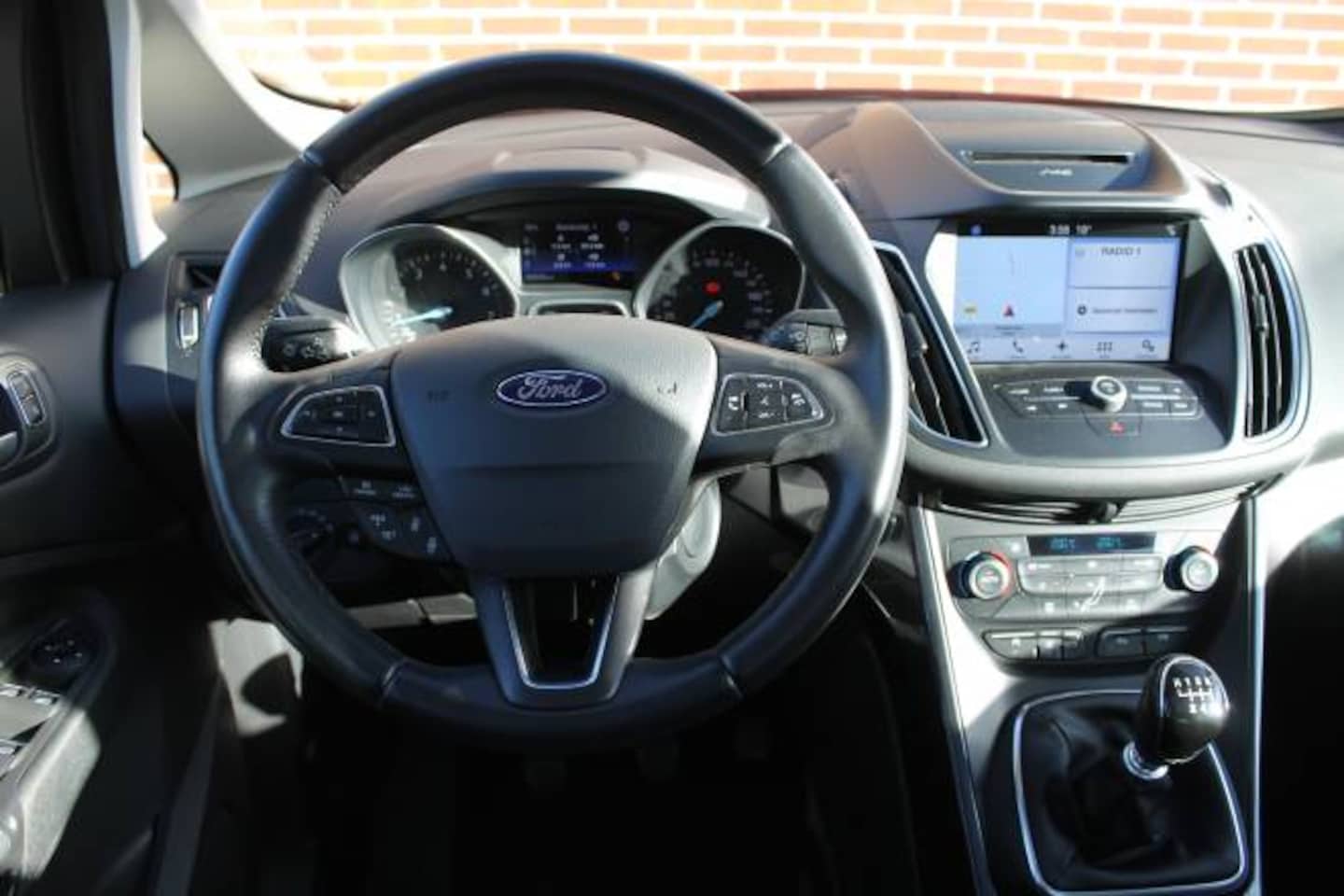 Ford Grand C-Max - 1.0 EcoBoost 125pk Titanium