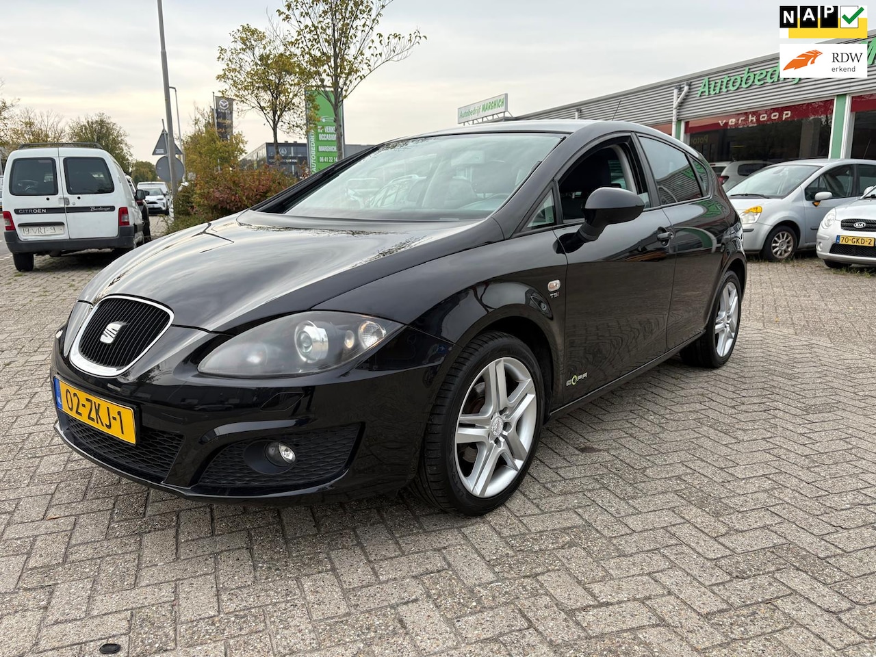 SEAT Leon - 1.2 TSI Ecomotive Businessline COPA|NAP|CRUISE|NAVI - AutoWereld.nl