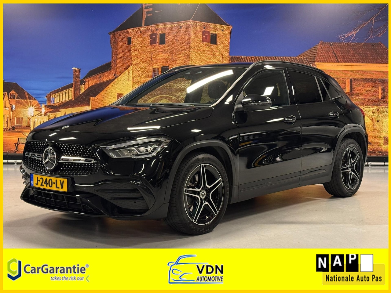 Mercedes-Benz GLA-Klasse - 200 Bus. Sol. AMG Aut Widescreen Camera - AutoWereld.nl