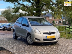 Toyota Yaris - 1.3 VVTi Comfort | 1e eigenaar | NAP | 5 deurs + Airco nu €4.975,