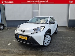 Toyota Aygo X - 1.0 VVT-i S-CVT Play Automaat | slechts 8.500 KM |