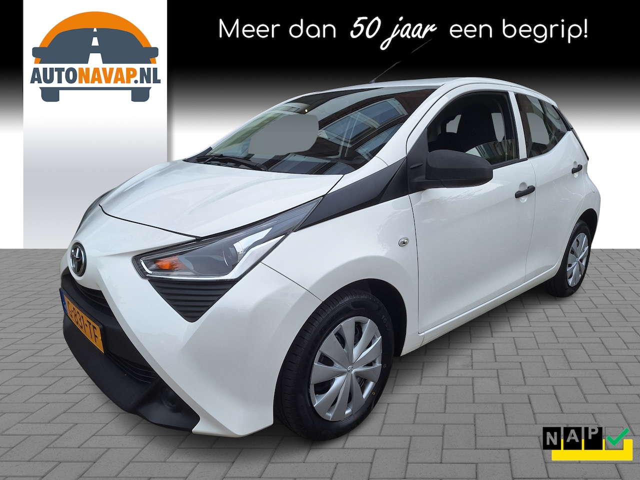 Toyota Aygo - 1.0 VVT-i X-Fun 5Drs /Airco/Bluetooth/Led/Garantie - AutoWereld.nl