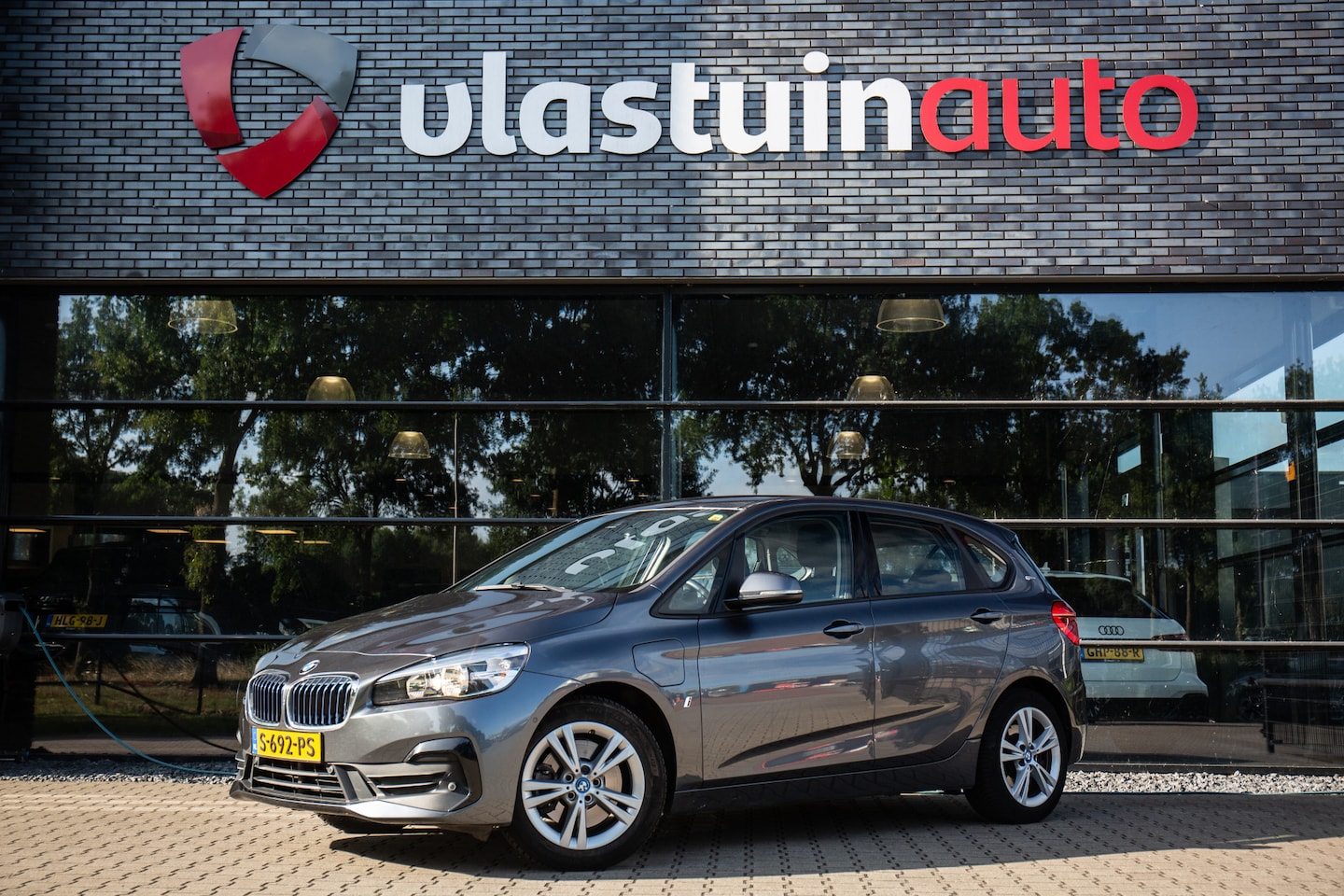 BMW 2-serie Active Tourer - 225xe iPerformance 225xe iPerformance , Navigatie, Cruise control, Sportstoelen - AutoWereld.nl