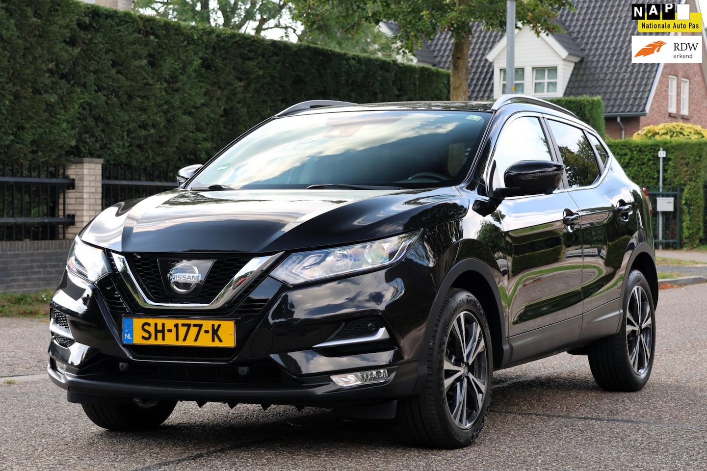 Nissan Qashqai - 1.2 N-Connecta | PANO | NAVI | CLIMA | CRUISE | CAMERA | NAP | MOOIE GOED ONDERHOUDEN AUTO - AutoWereld.nl