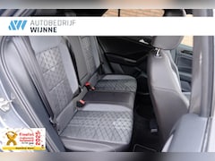 Volkswagen T-Roc - 1.5 TSi 150pk DSG R-Line Black Edition | Black Style | App Connect | Panoramadak | Camera