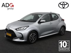 Toyota Yaris - 1.5 Hybrid Dynamic | Lage km stand | Parkeercamera | Keyless | Climate control |
