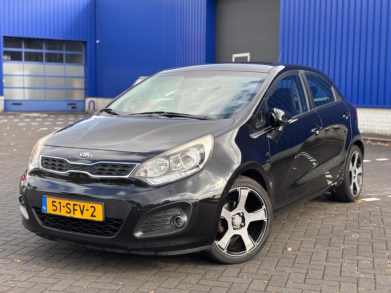 Kia Rio - 1.2 CVVT Super Pack/Clima/Carplay/Leer/LMV/Cruise - AutoWereld.nl
