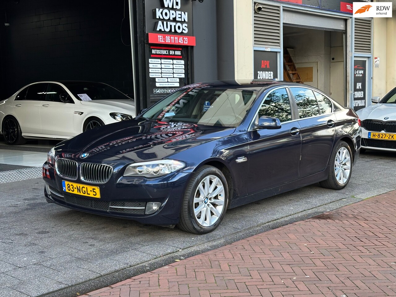 BMW 5-serie - 528i Executive Automaat Navi Clima Camera - AutoWereld.nl