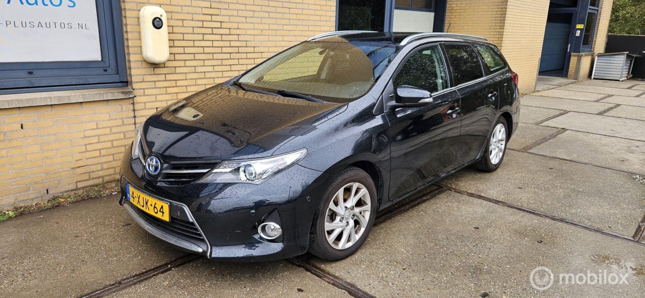 Toyota Auris - 1.8 Hybrid Lease 1.8 Hybrid Lease+ - AutoWereld.nl