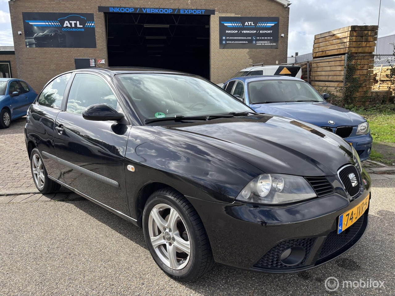 SEAT Ibiza - 1.6-16V Sportstyle 1.6-16V Sportstyle - AutoWereld.nl