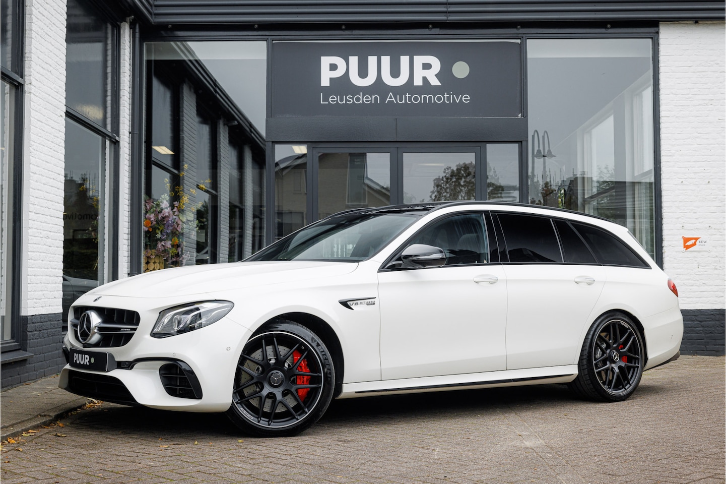 Mercedes-Benz E-klasse Estate - AMG 63 S 4MATIC Premium Plus Pano - Comfort Seats - Carbon - AutoWereld.nl