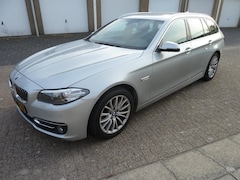 BMW 5-serie Touring - 520i High Luxury Edition