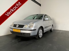Volkswagen Polo - 1.4-16V Comfortline. Cruise
