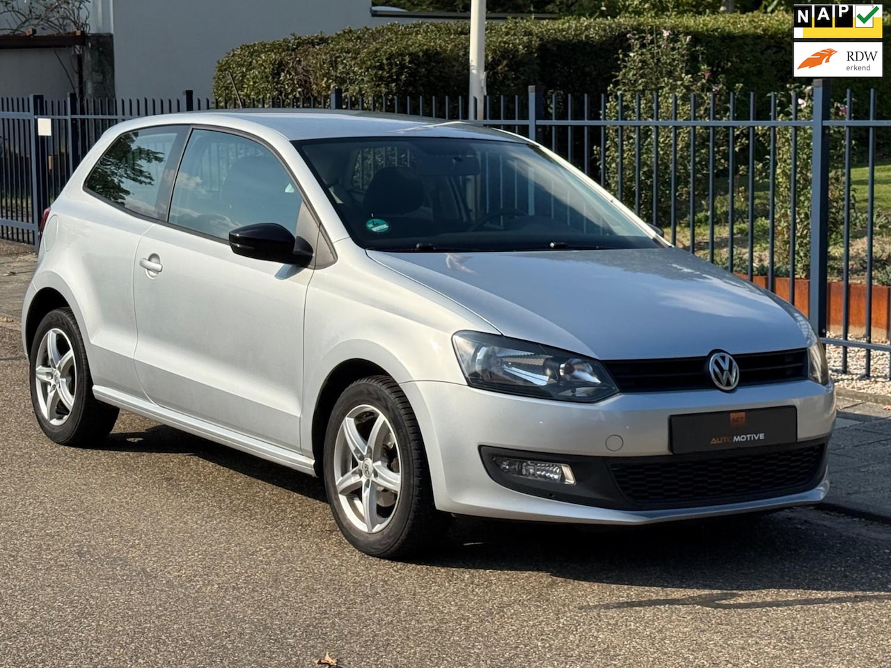 Volkswagen Polo - 1.2 2011 3DR Carplay / PDC - AutoWereld.nl