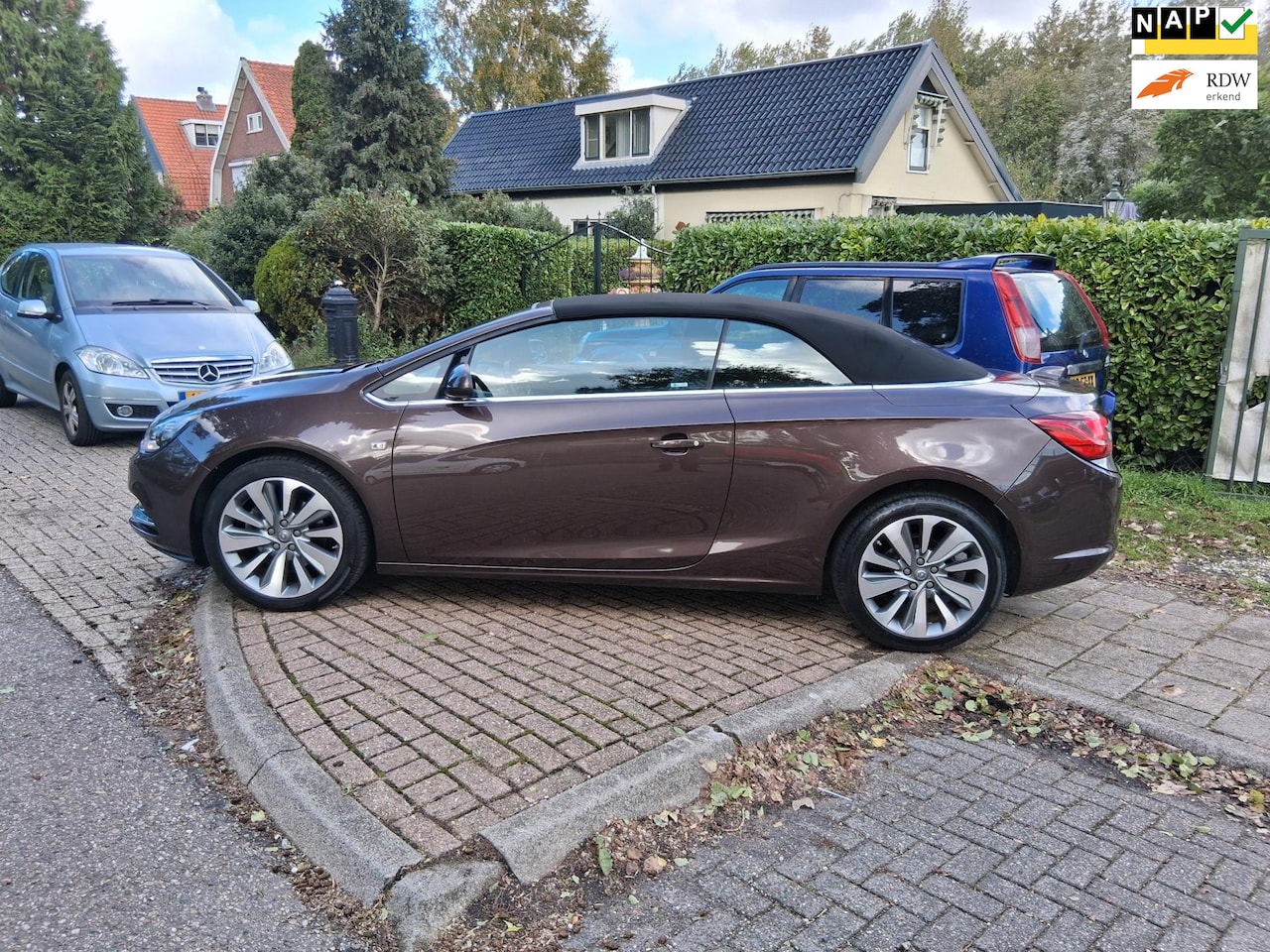 Opel Cascada - 1.4 Turbo ecoFLEX Innovation navigatie cruiscontrol lederenbekleding - AutoWereld.nl