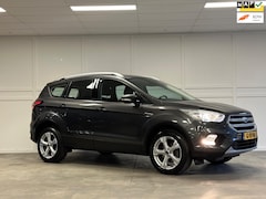 Ford Kuga - 1.5 EcoBoost Titanium / 2019 / Trekhaak / Navi / Cruise