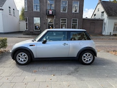 MINI One - 1.6 Salt AIRCO XENON RIJDT SUPER FIJN NIEUWE APK EN BEURT GEHAD