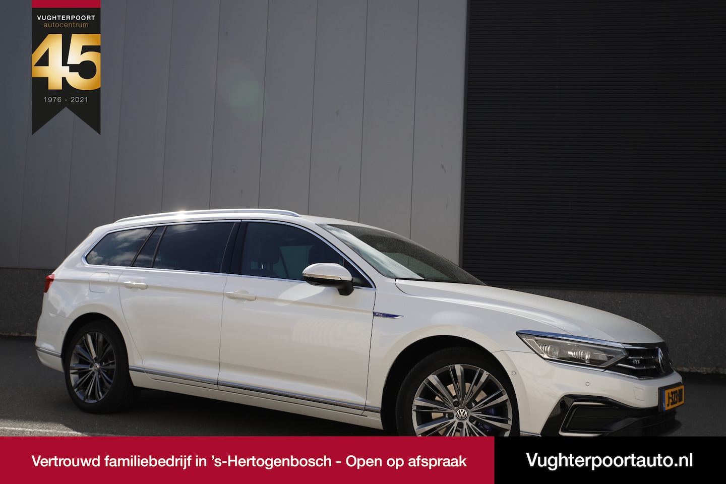 Volkswagen Passat Variant - 1.4 TSI PHEV GTE Leder/Pano/Trekhaak/Virtual/ 360cam - AutoWereld.nl