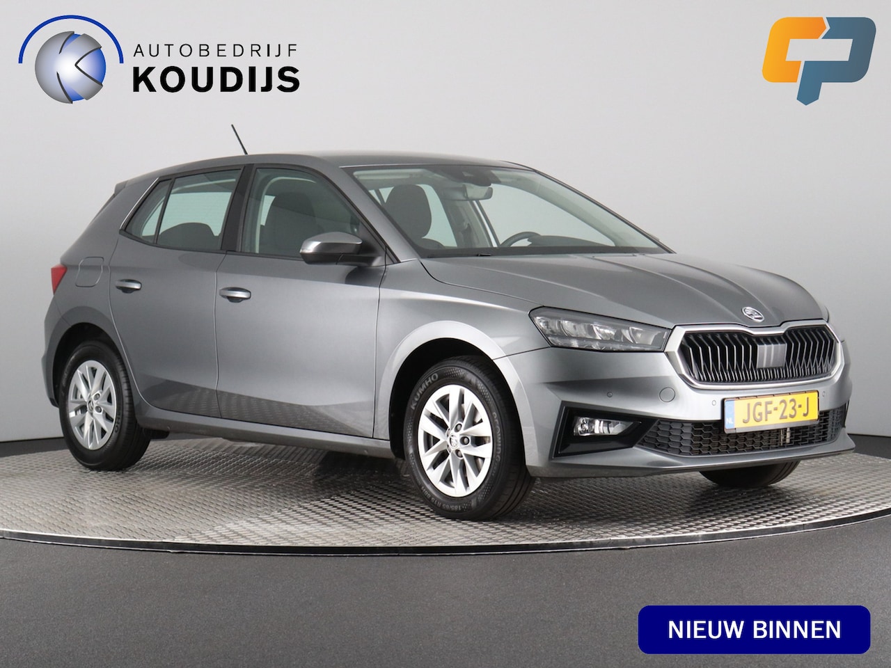 Skoda Fabia - 1.0 TSI Business Edition 1.0 TSI Business Edition (Stoelverw. / Camera / Navi / Draadloos carplay / Keyless) - AutoWereld.nl
