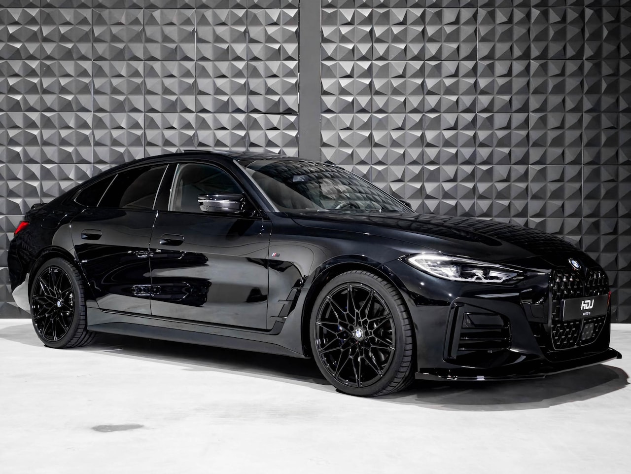 BMW 4-serie Gran Coupé - 430i xDrive M Sport | 20" | Schuifdak | H&K | HUD | Topv. | Sport Diff  | Drive Ass + | - AutoWereld.nl