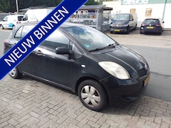 Toyota Yaris - 1.0 VVTi +