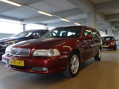 Volvo V70 - 2.4 Europa | Ruimtewonder | Achterbankverwarming