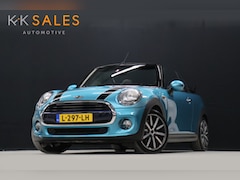 MINI Cabrio - 1.5 Cooper Chili Serious Business [STOELVERWARMING, PARKEERSENSOREN, HALF LEDER/STOF, BLUE