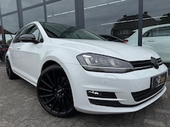Volkswagen Golf - 1.4 Tsi Highline Pano