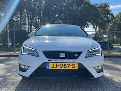 SEAT Leon - 1.4 TSI ACT FR Connect 150PK Carplay/Camera