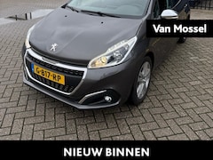 Peugeot 208 - 1.2 PureTech Signature
