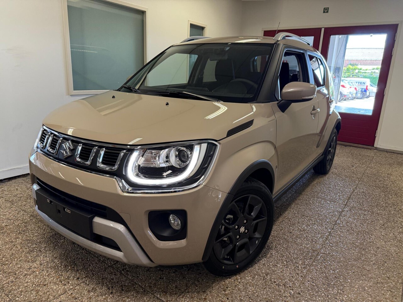 Suzuki Ignis - 1.2 Smart Hybrid Style Navi | Carplay - AutoWereld.nl