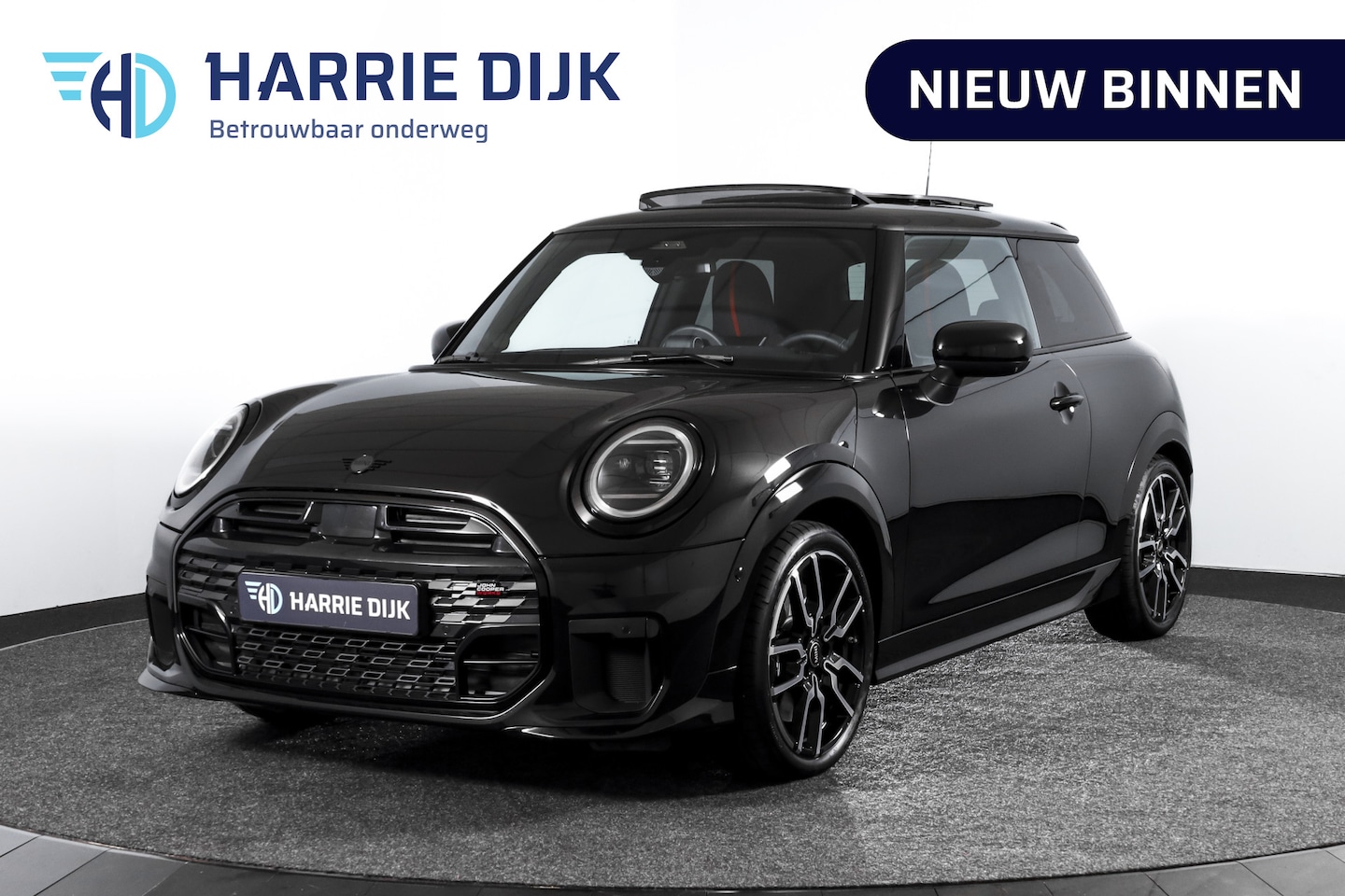 MINI John Cooper Works - S 2.0 Cooper XL | S/K Panodak | Dig. Cockpit | Adapt. Cruise | Elek. Stoelen-+massage+verw - AutoWereld.nl