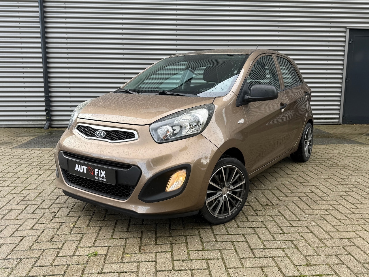 Kia Picanto - 1.0 CVVT Airco / 5 DRS / NL Auto - AutoWereld.nl