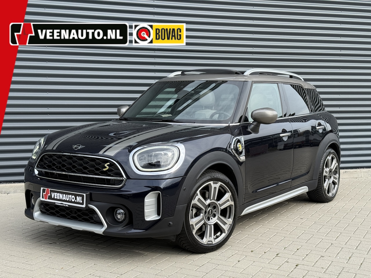 MINI Countryman - 2.0 Cooper S E ALL4 MINI Yours Pano/Leder/Camera - AutoWereld.nl