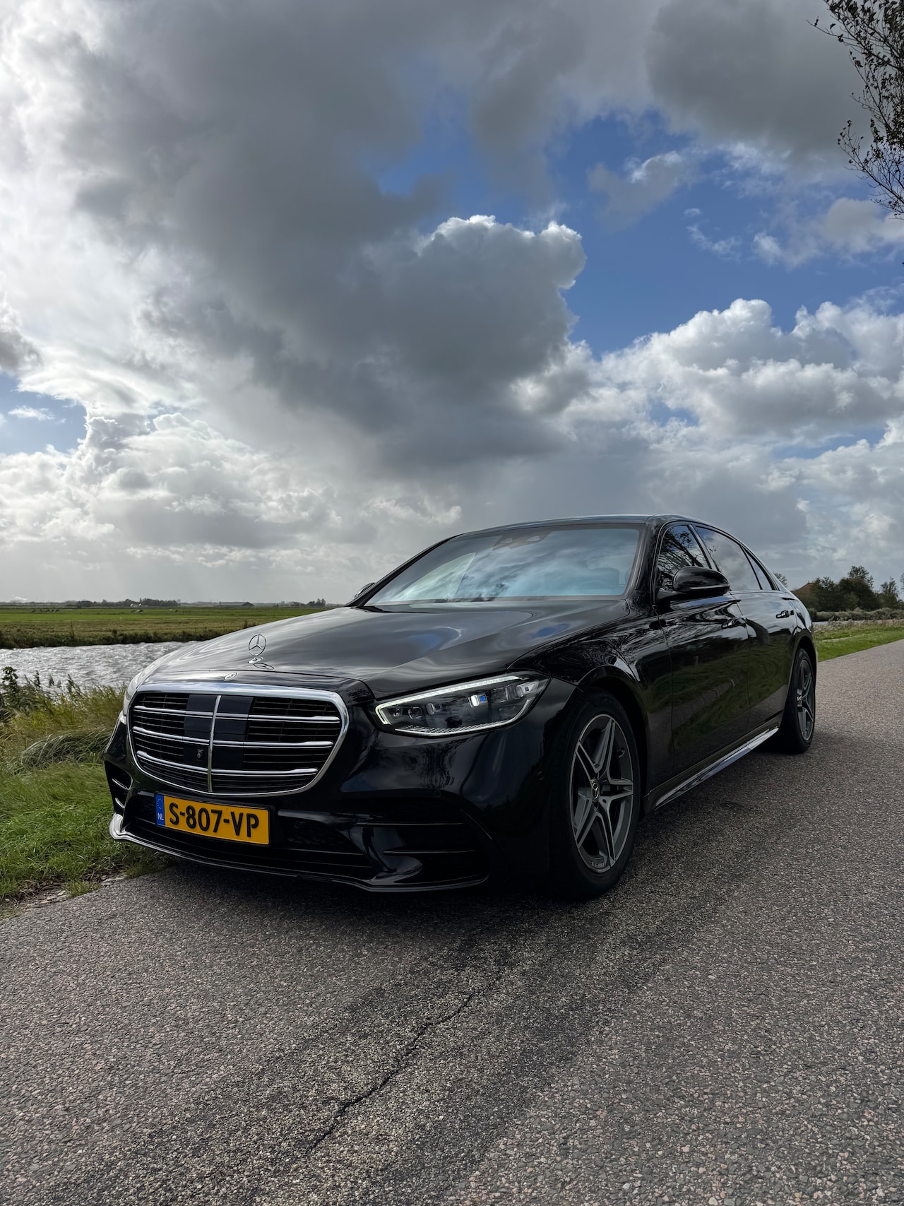 Mercedes-Benz S-klasse - 580 e Lang AMG Line blackline - AutoWereld.nl