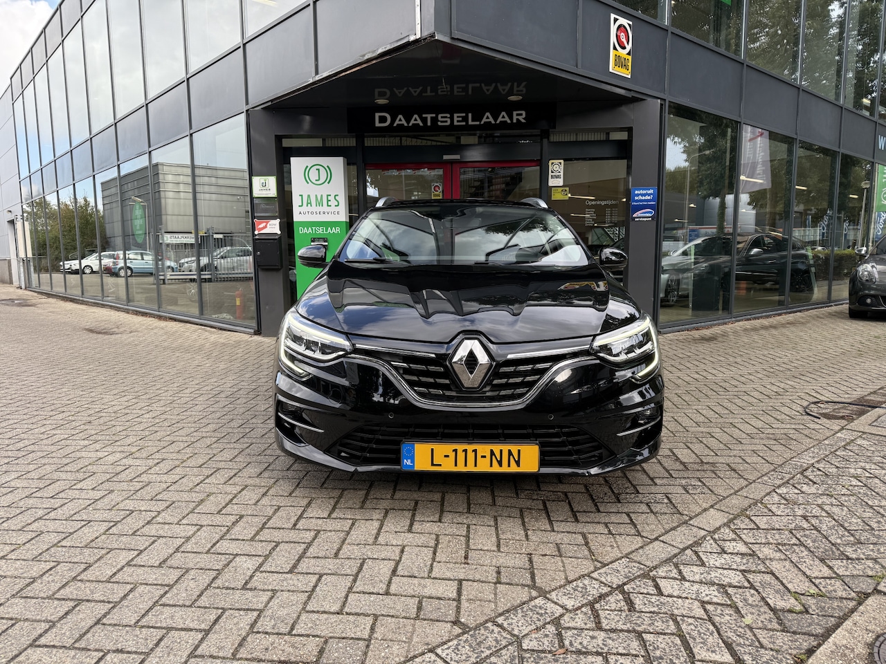 Renault Mégane E-Tech - Estate 1.6 Plug-In Hybrid 160 Intens - AutoWereld.nl