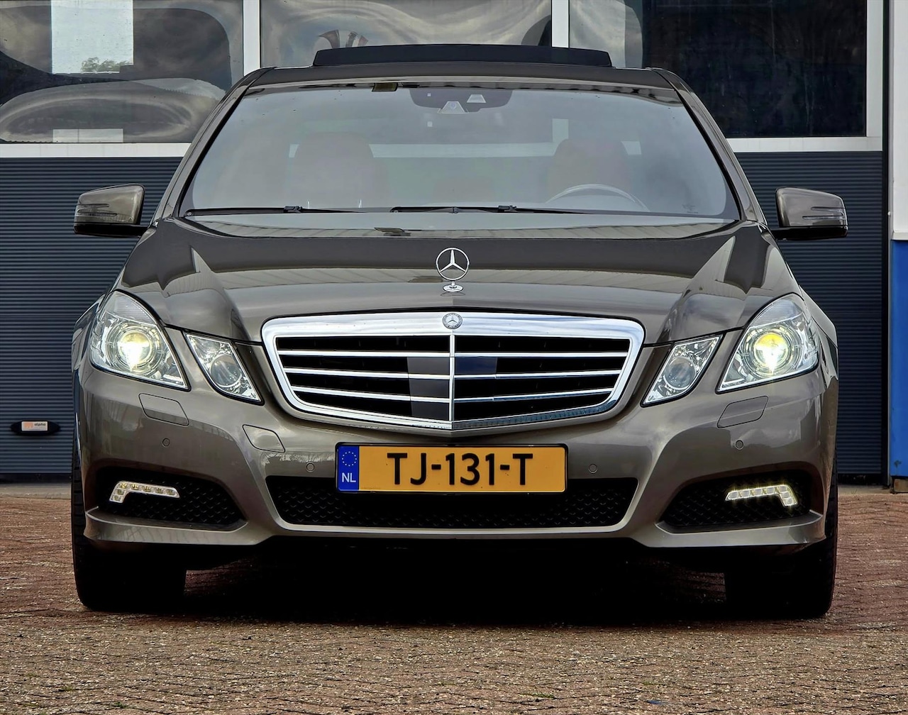 Mercedes-Benz E-klasse - 3.0 CDI E300 SEDAN AUT - AutoWereld.nl