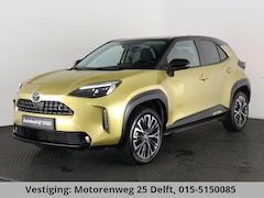 Toyota Yaris Cross - 1.5 HYBRIDE EXECUTIVE BI-TONE GARANTIE TOT 9-2032 .Dodehoek detectie . JBL Audio . Stoel v