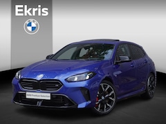 BMW 1-serie - M135 xDrive M Sportpakket Pro | Glazen Panoramadak | Head-Up Display | Harman-Kardon sound