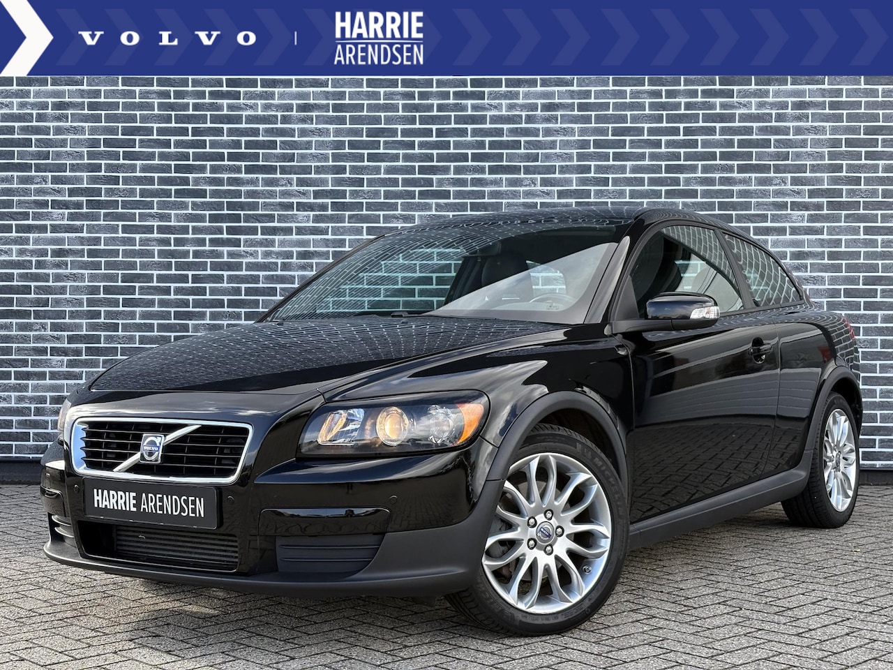 Volvo C30 - 2.5 T5 | 230pk | Automaat | Airconditioning | Parkeersensoren voor + achter | 17" velgen | - AutoWereld.nl