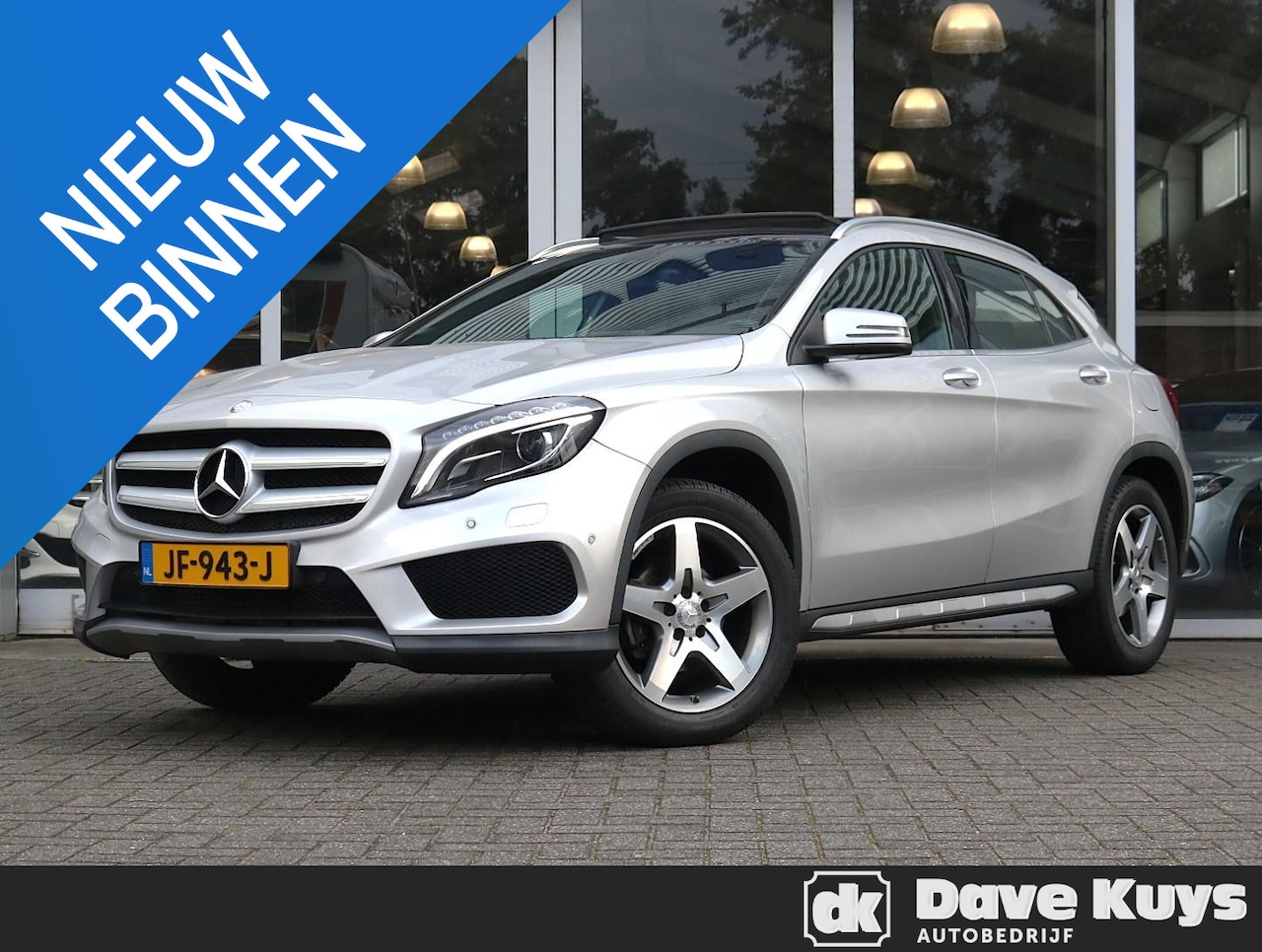 Mercedes-Benz GLA-Klasse - 180 AMG Line | Panoramadak - AutoWereld.nl