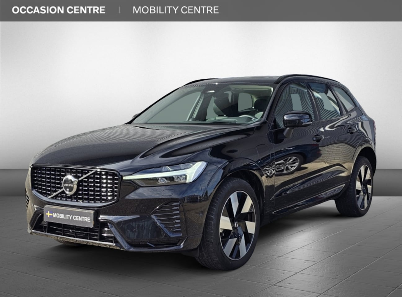Volvo XC60 - T6 AWD Ultimate Dark | Luchtvering | Trekhaak | 360° Camera | - AutoWereld.nl