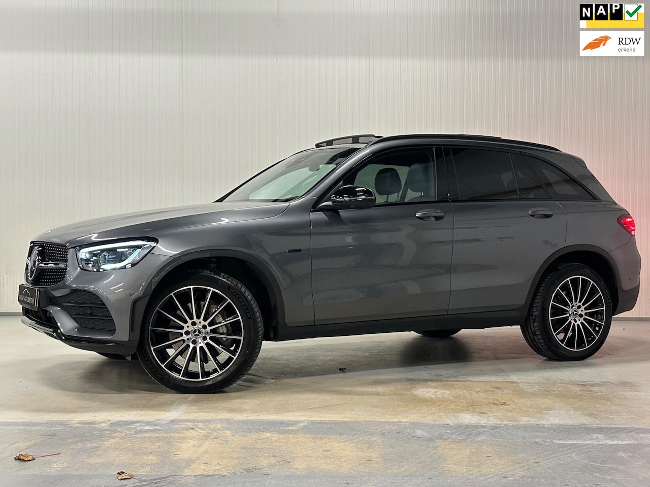 Mercedes-Benz GLC-klasse - 300e 4MATIC Business Solution AMG | PANO | VIRTUAL | BURMESTER | MEMORY SEATS - AutoWereld.nl