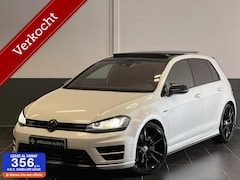 Volkswagen Golf - 2.0 TSI R 4Motion | Full | Carbon Stuur | Maxton | Pano | Dynaudio | Camera | Dodehoek | L