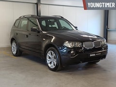 BMW X3 - xDrive25i High Executive Automaat (Panoramadak / PDC)