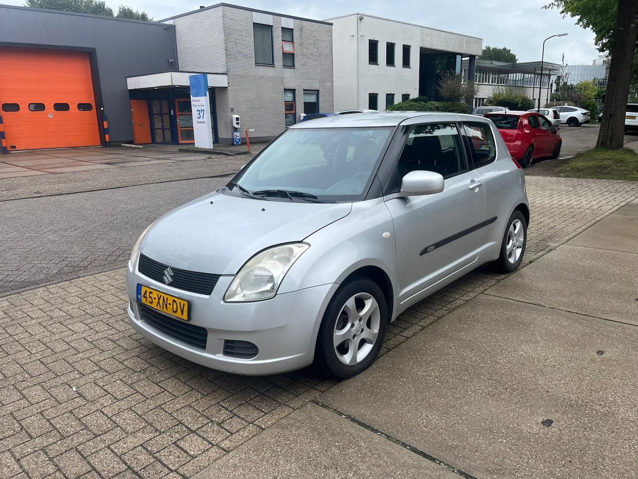 Suzuki Swift - 1.3 GLS inruil koopje - AutoWereld.nl