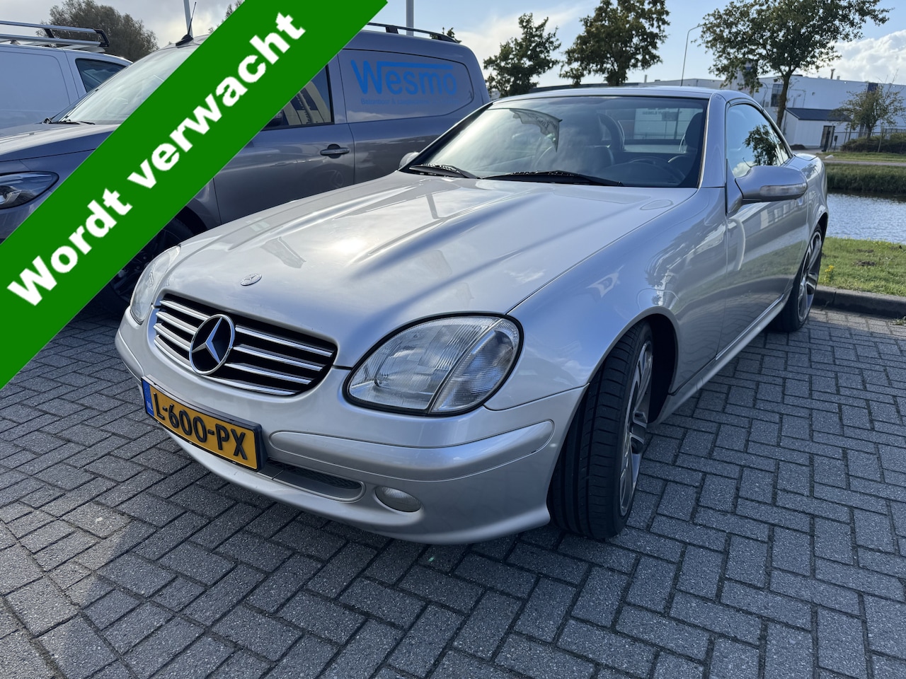 Mercedes-Benz SLK-klasse - 200 K. Automaat Leer Airco Topstaat! Meeneemprijs zonder Garantie. info: M.Safari 04925889 - AutoWereld.nl