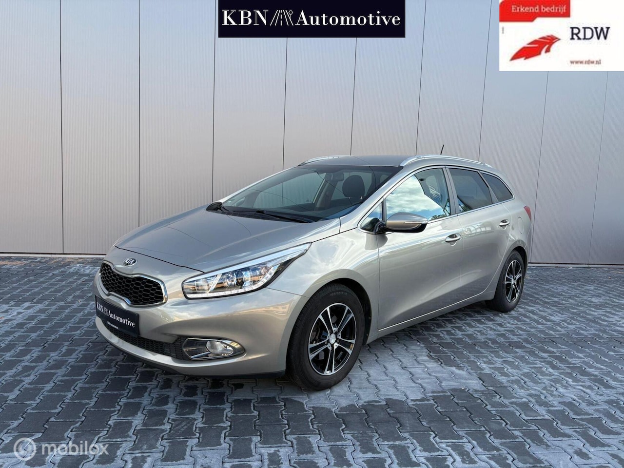 Kia Cee'd Sportswagon - Ceed Spirit 1.6 GDI|Cam|Spirit Sportswagon - AutoWereld.nl